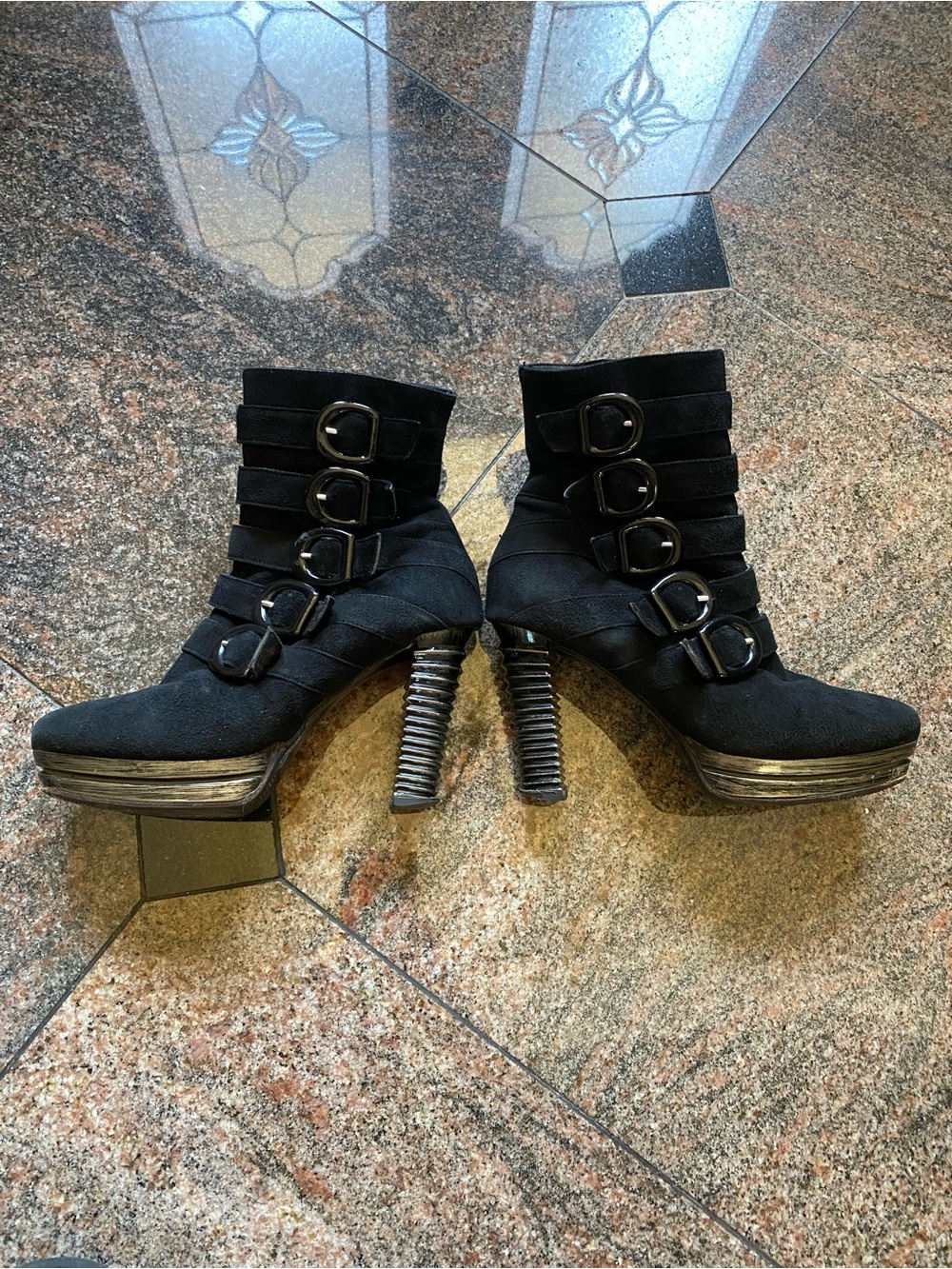 Mara Black Genuine Suede Shoes with Genuine Fur Lining, Size 7